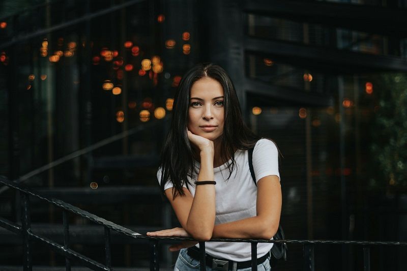 Pourquoi, passé 25 ans, les célibataires croient de moins en moins en l'amour | So Busy Girls