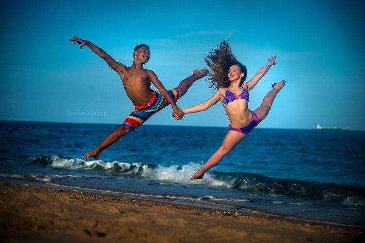 Ces enfants vont vous émerveiller avec leurs pas de danse incroyables | So Busy Girls
