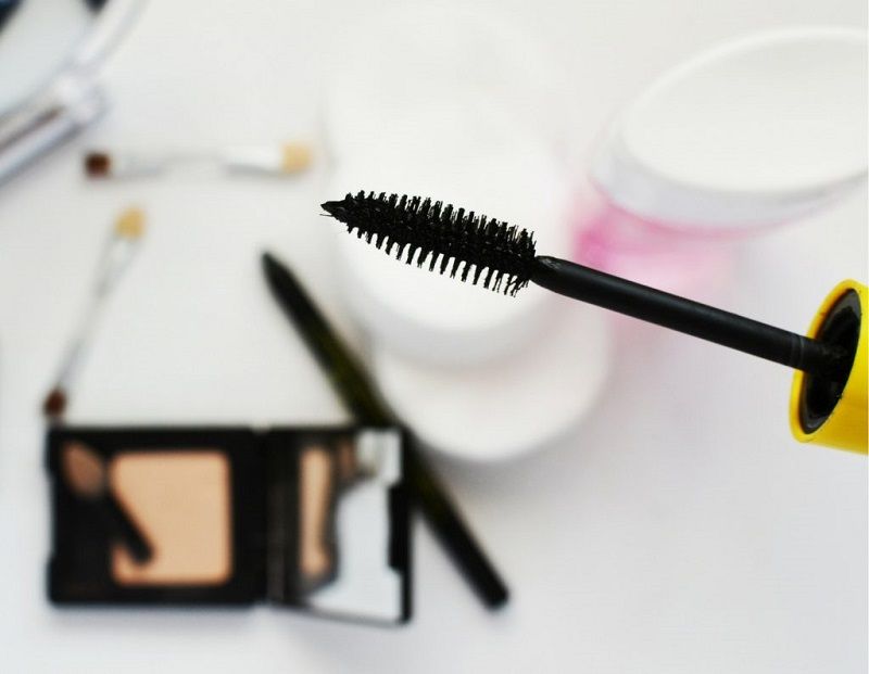 3 conseils efficaces pour prolonger la vie d'un mascara | So Busy Girls
