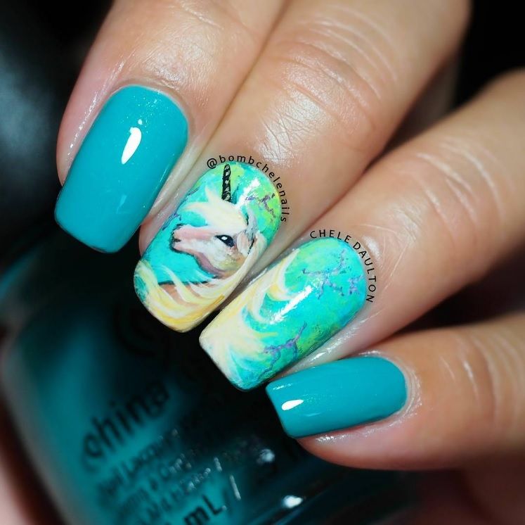 18 nail arts licorne qui nous font revenir quelques années en arrière (et ça fait du bien) | So Busy Girls