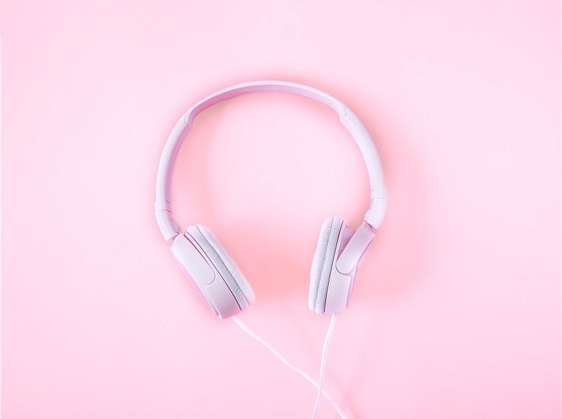 Ecouter du "bruit rose" au lit peut améliorer votre sommeil et votre mémoire | So Busy Girls