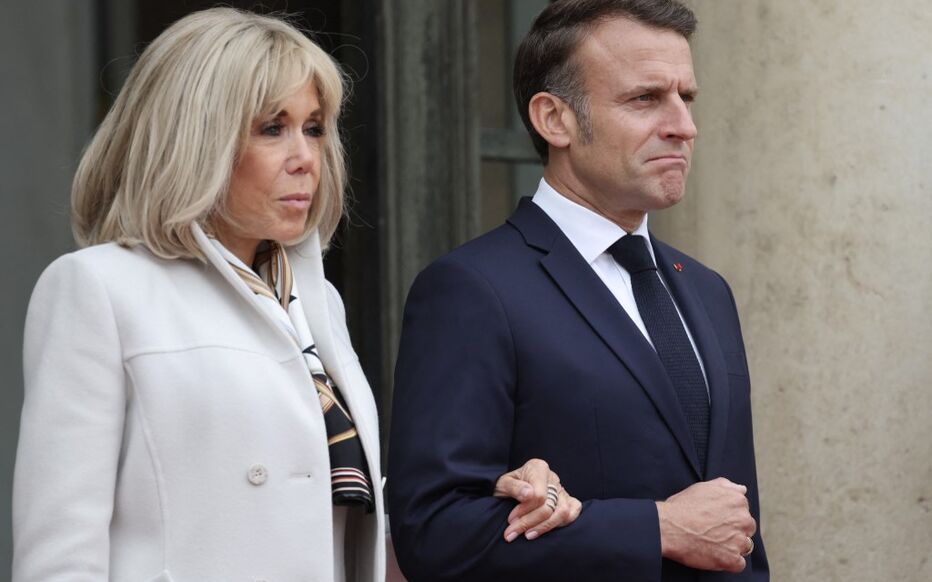 Emmanuel Macron : « C’est bien qu’il soit en retrait », stratégie calculée ou vrai désengagement ? | So Busy Girls