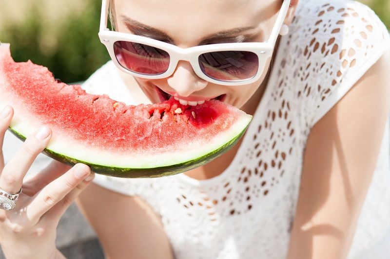 Les 6 bienfaits de la pastèque et pourquoi vous devriez en manger plus souvent | So Busy Girls