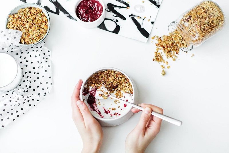 Voici ce que vous devriez vraiment manger au petit déjeuner | So Busy Girls