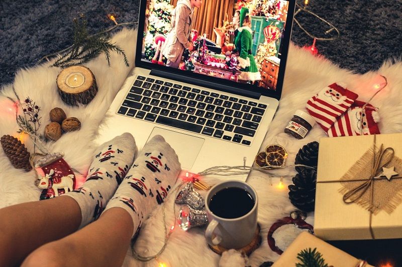 Le calendrier des films de Noël démarre encore plus tôt que prévu à la télévision ! | So Busy Girls