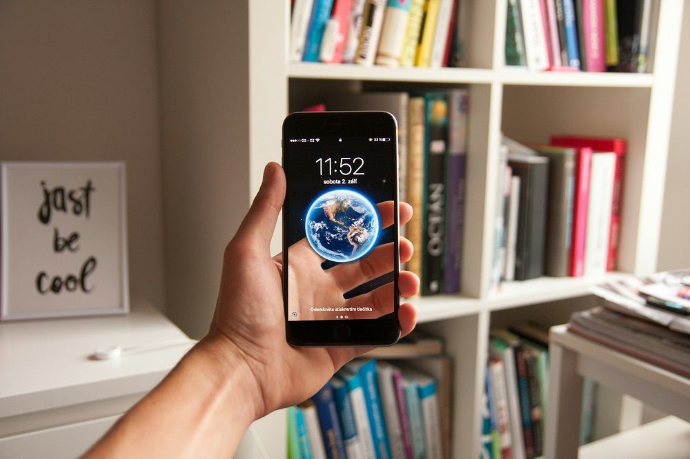 Le mode silencieux : pourquoi il pourrait nous rendre encore plus accros à notre smartphone | So Busy Girls