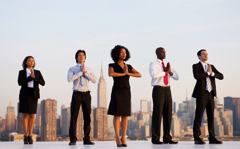 Pourquoi la sophrologie en entreprise peut-elle vous aider et comment ? | So Busy Girls