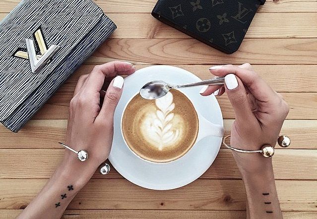 2. QUAND Y'A PLUS DE LAIT/CAFÉ/JUS DE FRUITS | So Busy Girls