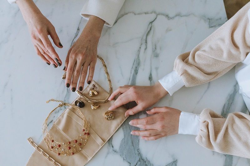 Comment se procurer des bijoux en or sur le marché de l’occasion ? | So Busy Girls