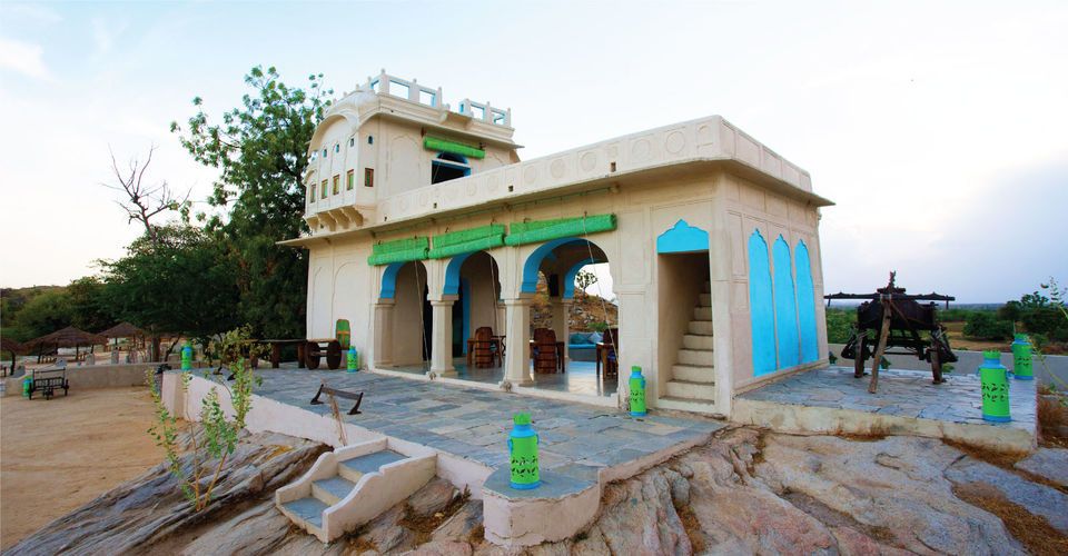 Le Lakshman Sagar en Inde est sûrement l'un des plus beaux hôtels du monde | So Busy Girls