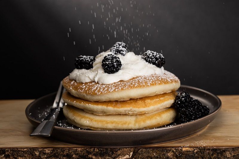 La recette légère des pancakes ultra moelleux pour se régaler sans culpabiliser | So Busy Girls