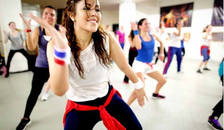 6 bonnes raisons de se mettre à la zumba | So Busy Girls
