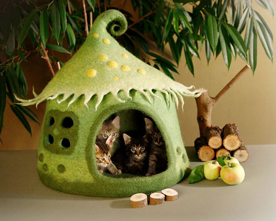 Elle crée des maisons pour chat pleines de couleur vraiment adorables | So Busy Girls