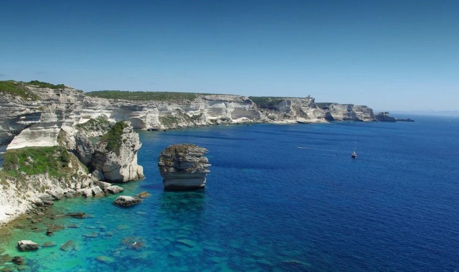 Voici le top 5 des meilleurs campings en Corse | So Busy Girls