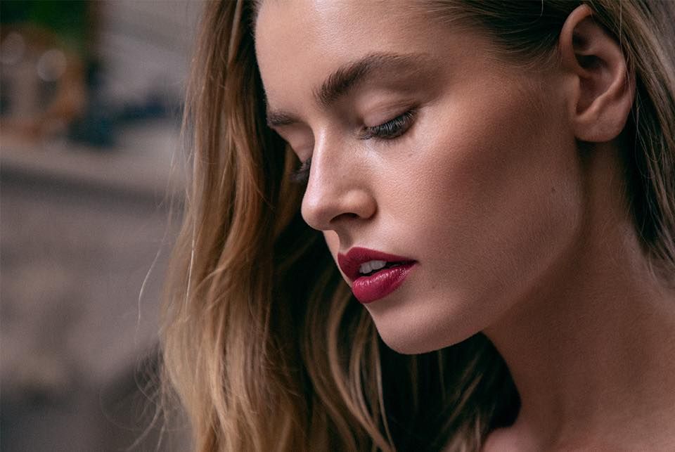 4 bonnes raisons de passer au maquillage naturel | So Busy Girls
