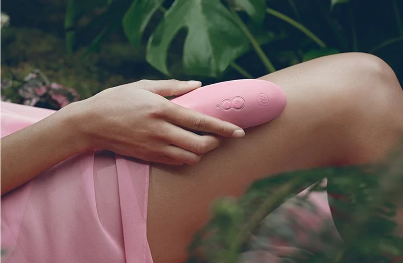 Womanizer sort Premium eco, le premier sextoy à air pulsé écologique, biodégradable et recyclable | So Busy Girls