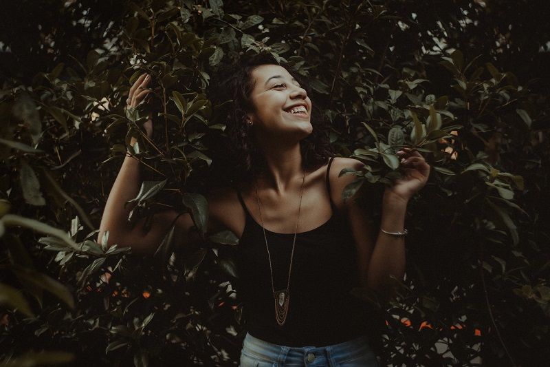 14 façons très simples de booster vos hormones du bonheur et de rayonner au quotidien | So Busy Girls