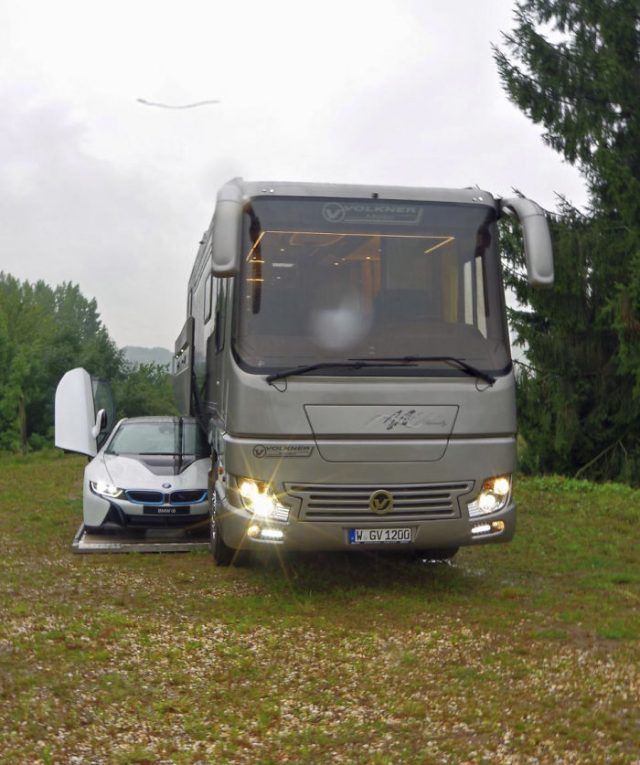 Ce camping-car d'1 500 000€ est sûrement plus luxueux que votre maison | So Busy Girls