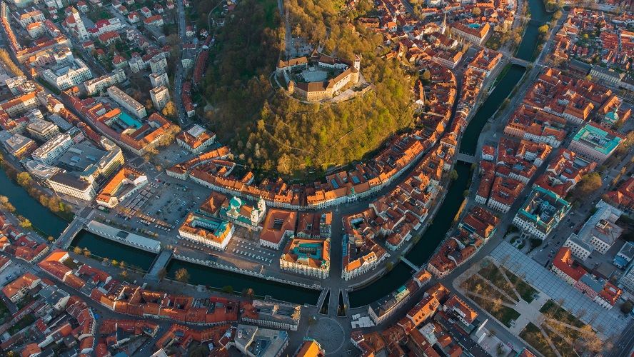 6 lieux incontournables à voir pour une visite réussie à Ljubljana | So Busy Girls