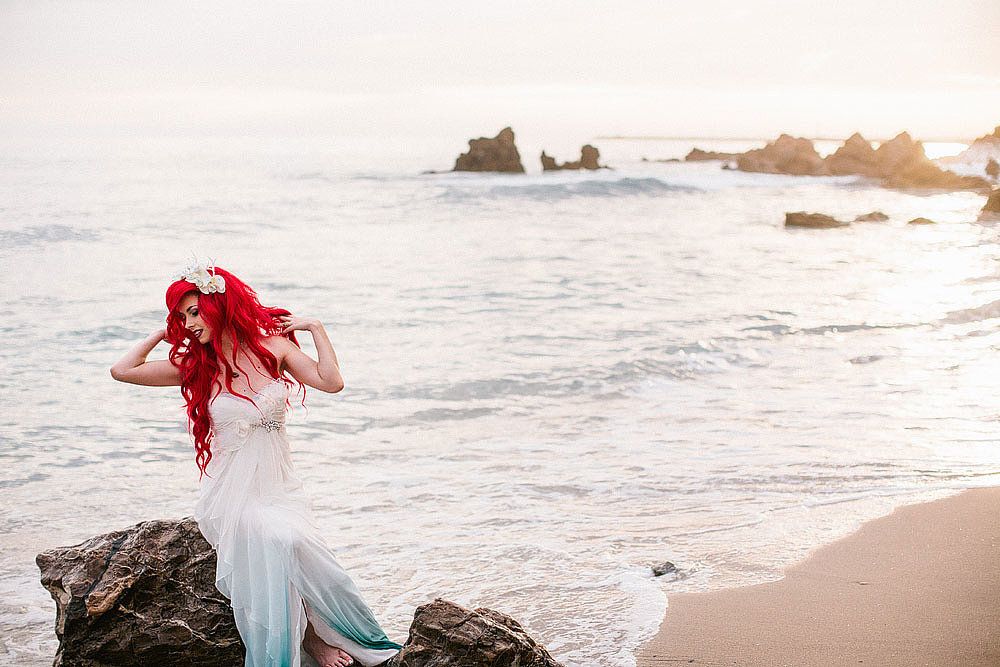 Ariel La Petite Sirène épouse Eric dans ce mariage féerique sur la plage | So Busy Girls