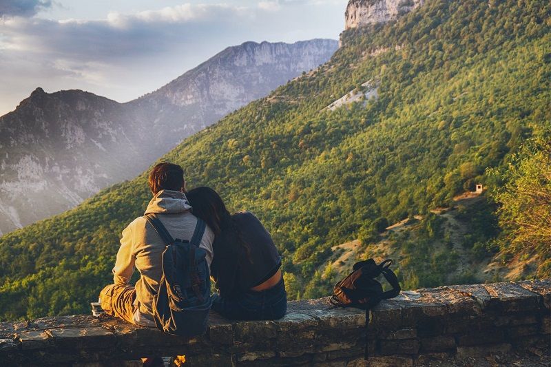 7 signes que vous souffrez de la peur de l'engagement | So Busy Girls