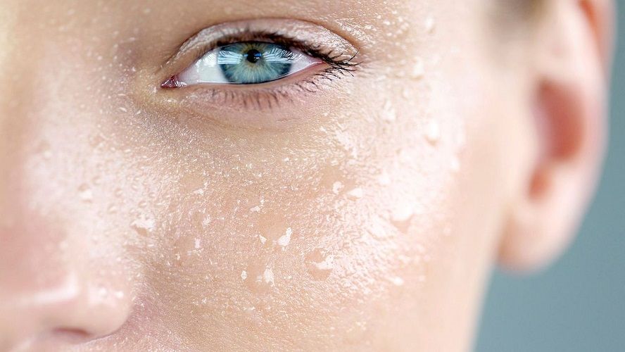 Comment bien se démaquiller ? | So Busy Girls