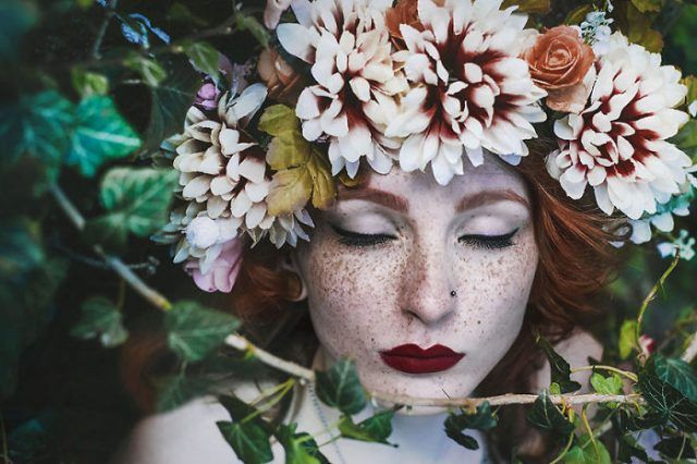 13 personnes magnifiques et remarquables grâce à la beauté unique de leurs taches de rousseur | So Busy Girls