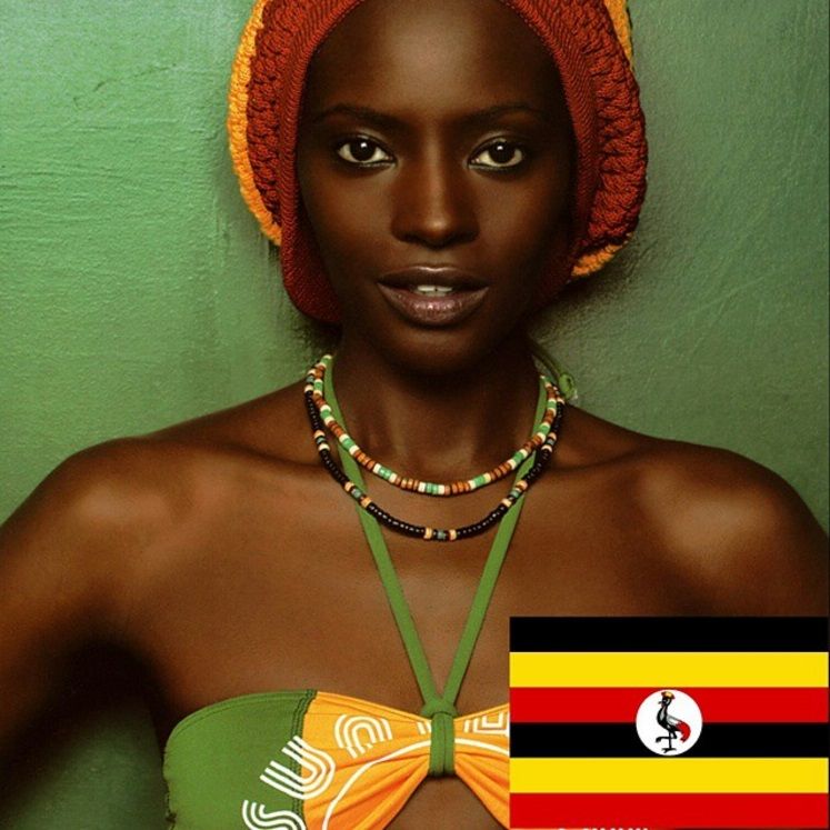 Kiara Kabukuru, Ouganda | So Busy Girls