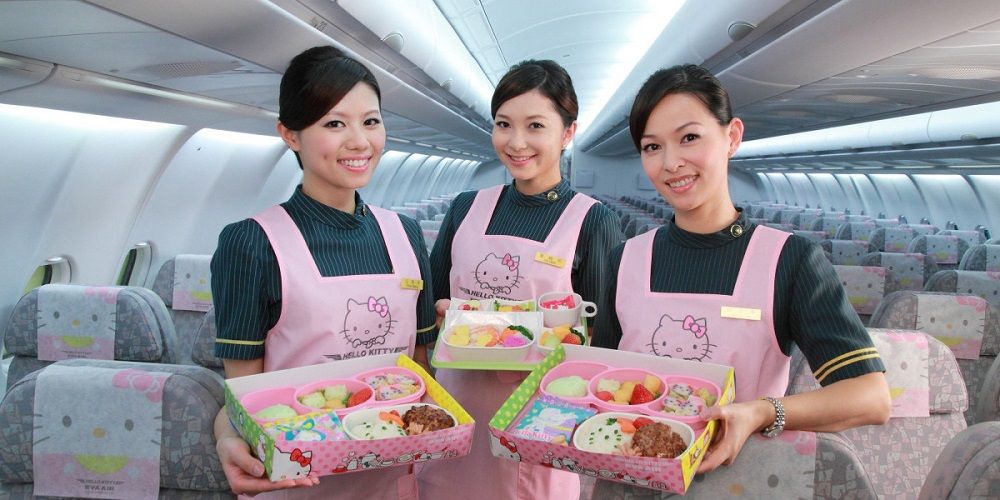 Un avion Hello Kitty pour un vol complètement kawaii : les fans vont adorer ! | So Busy Girls