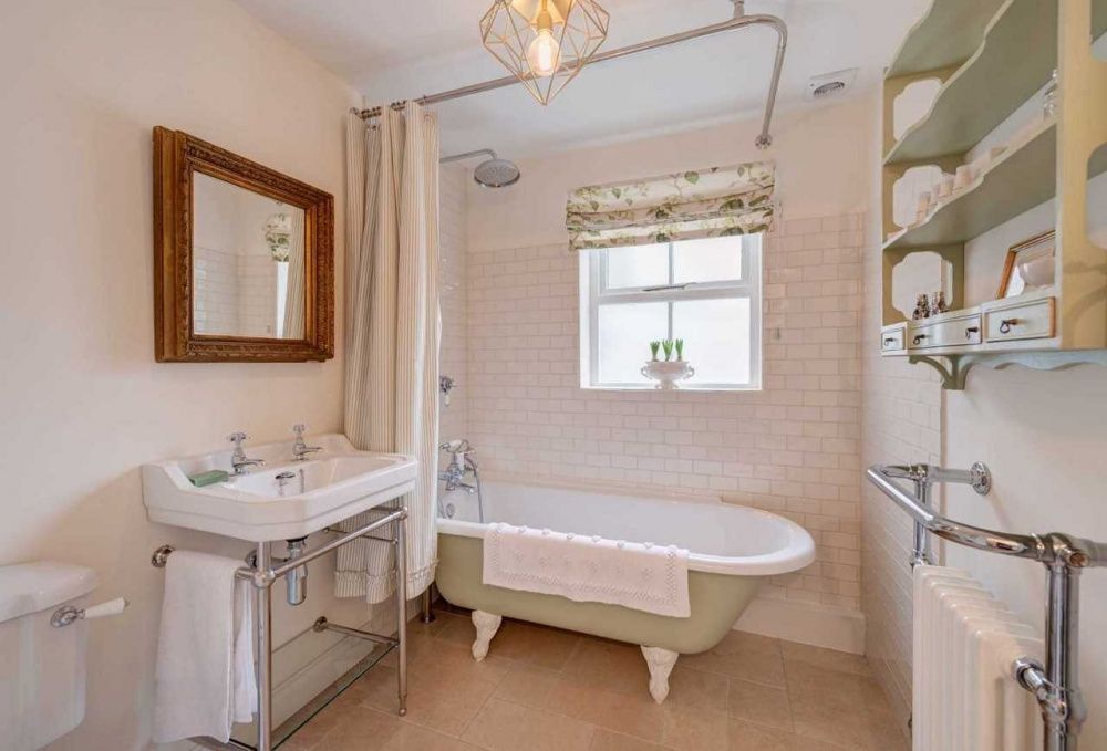 La salle de bain | So Busy Girls