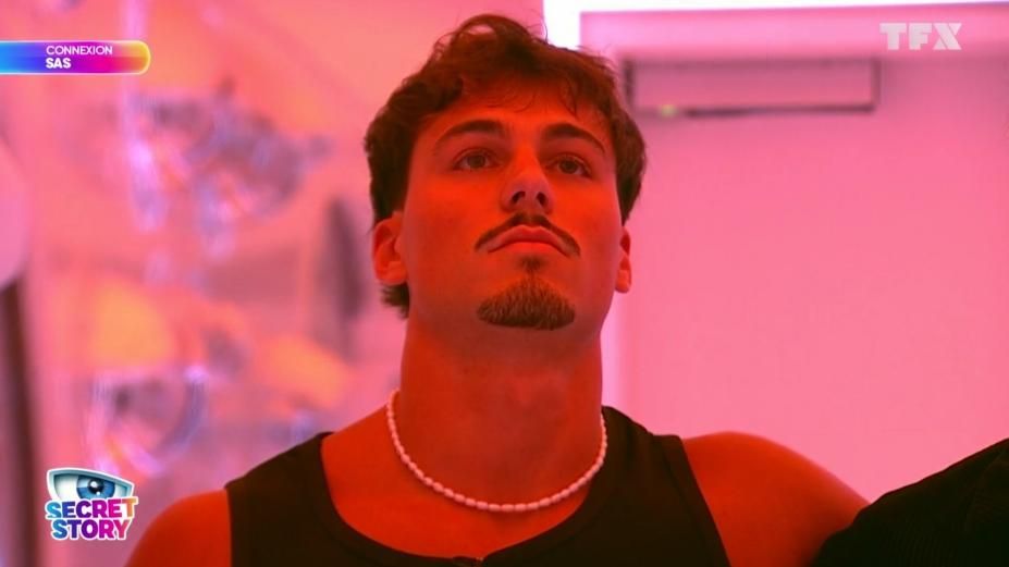 « On se fait arnaquer » : Damien éliminé de Secret Story, la production vivement critiquée | So Busy Girls