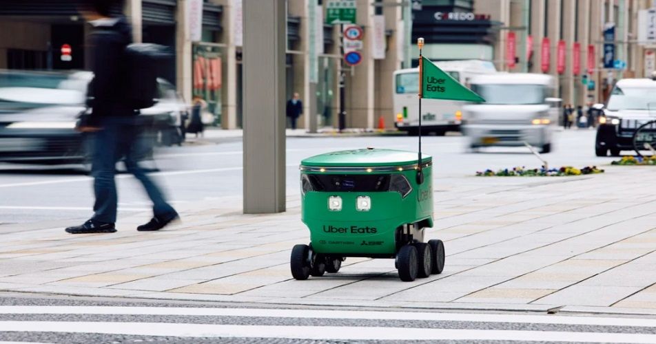 Uber Eats dévoile un aperçu de son robot de livraison autonome, qui va remplacer tous les livreurs | So Busy Girls