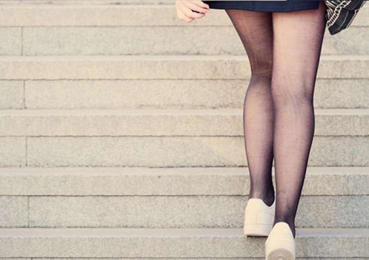 Monter les escaliers | So Busy Girls