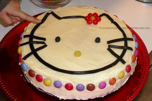 LE GATEAU HELLO KITTY | So Busy Girls