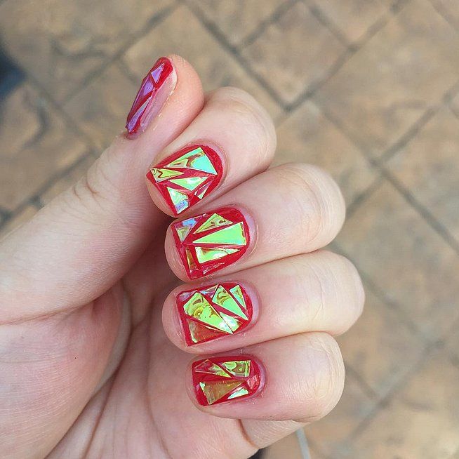 La dernière tendance nail art : les glass nails | So Busy Girls