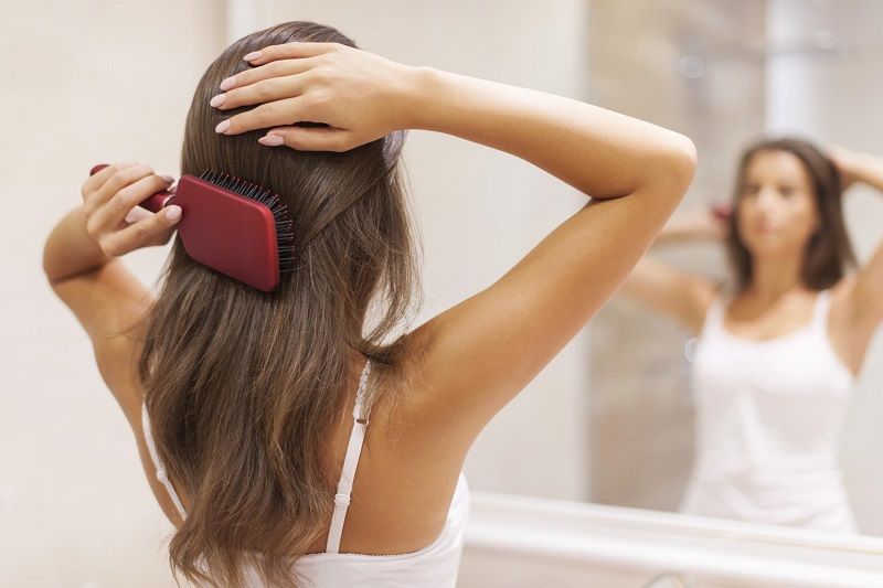 5 bonnes raisons de se brosser les cheveux 2 fois par jour | So Busy Girls