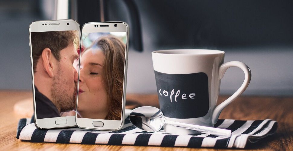 Quelles solutions pour faire des rencontres en confinement ? | So Busy Girls
