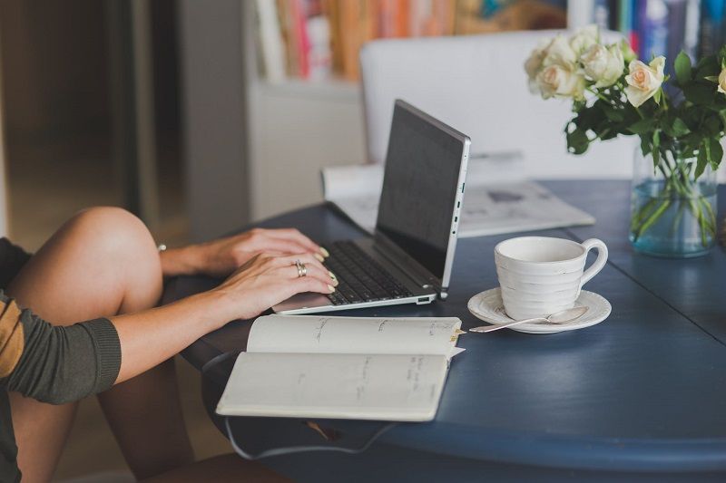 Apprendre une nouvelle langue permet-il d’améliorer la mémoire ? | So Busy Girls
