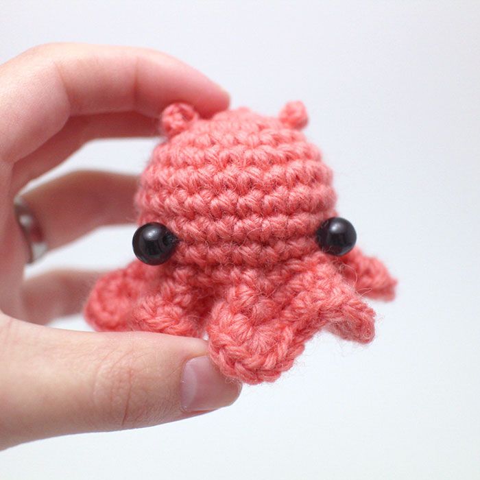 Elle réalise des animaux miniatures en crochet et ils sont vraiment adorables ! | So Busy Girls