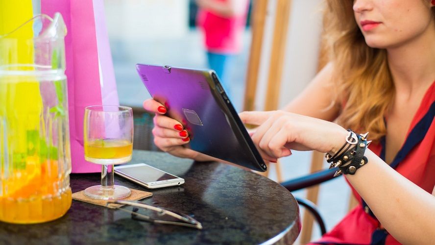 Comment mieux se protéger sur internet pour les soldes | So Busy Girls