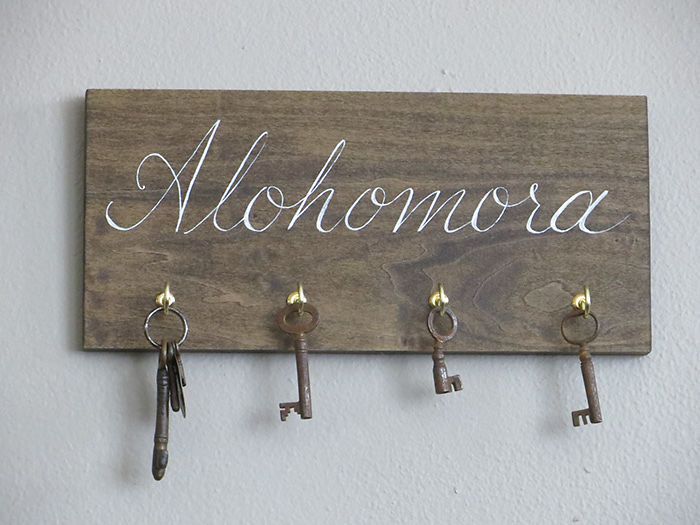 Un tableau accroche-clé "Alohomora" | So Busy Girls