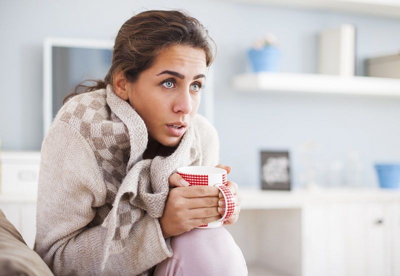 6 raisons qui expliquent pourquoi vous avez tout le temps froid | So Busy Girls