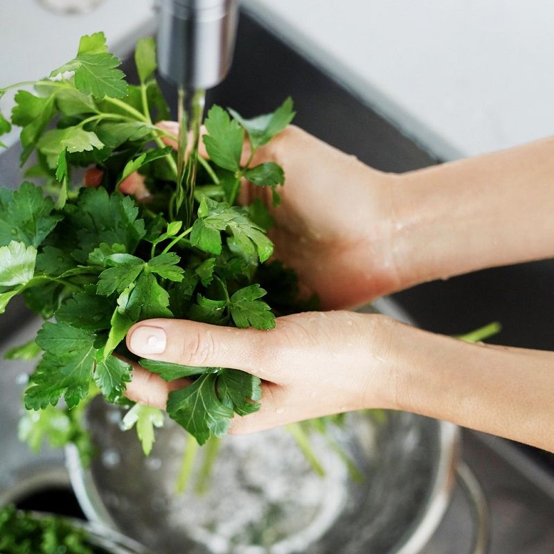 Persil : bienfaits, usages et recettes | So Busy Girls