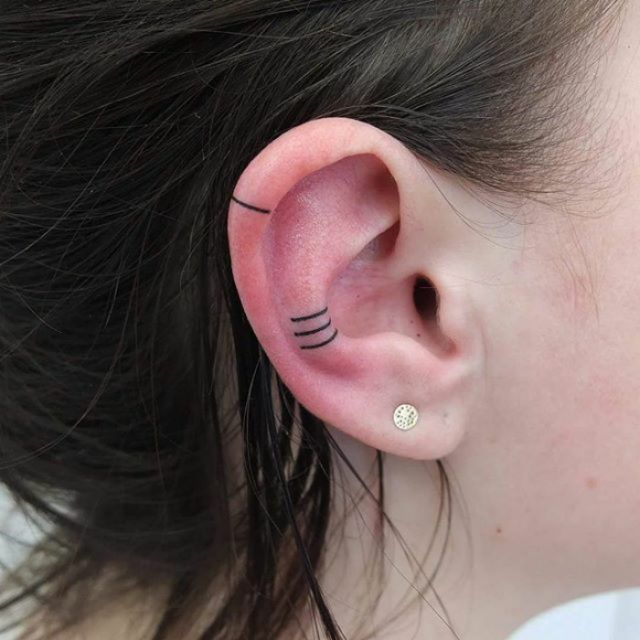 11 tatouages hélix qui vous donneront envie d'un tatouage sur l'oreille | So Busy Girls