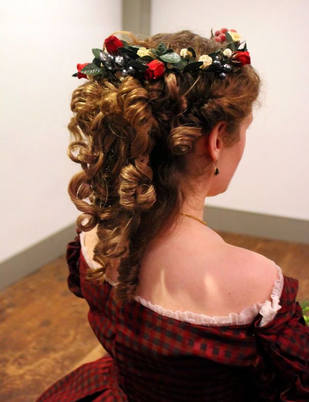 Les 15 coiffures de Noël les plus créatives | So Busy Girls
