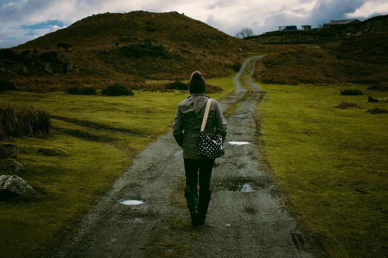 4 conseils pour apprendre à profiter de la solitude | So Busy Girls