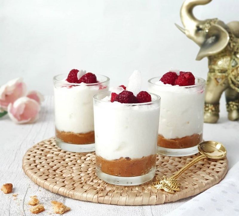 La recette de la mousse coco légère aux framboises pour dessert ultra frais | So Busy Girls