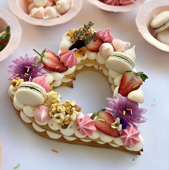 Cette nouvelle tendance de gâteau d'anniversaire est le dessert dont nous rêvons tous | So Busy Girls