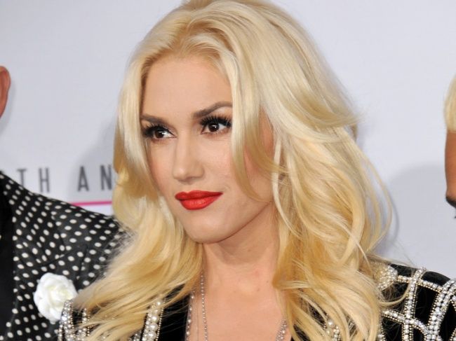 Gwen Stefani | So Busy Girls