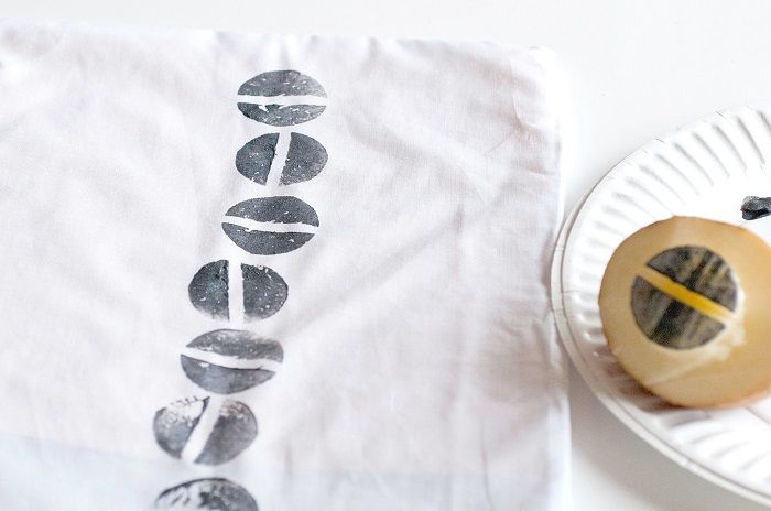 4. Réalisez les motifs de votre taie d'oreiller | So Busy Girls